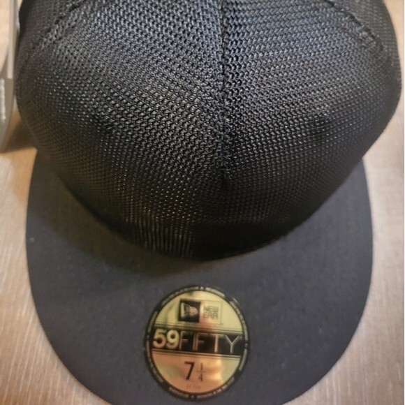 NWT Oakley 59 fifty Trucker Hat Reflective Hat - Picture 1 of 12